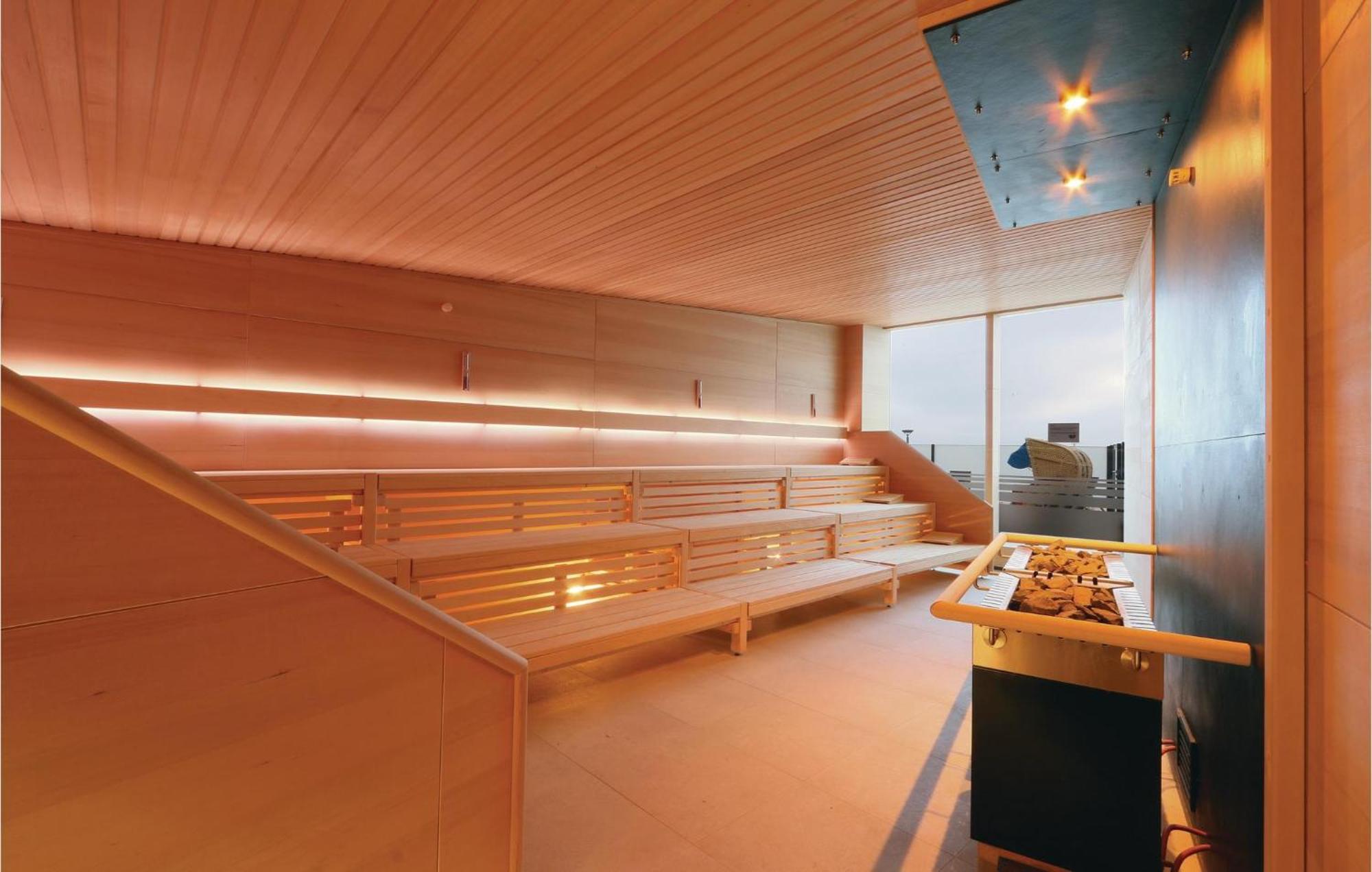 Nice Apartment In Luebeck Travemuende With Sauna Exteriér fotografie